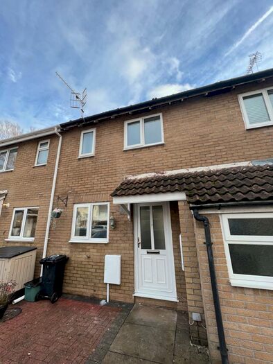 2 Bedroom Terraced House To Rent In The Brades, NP18