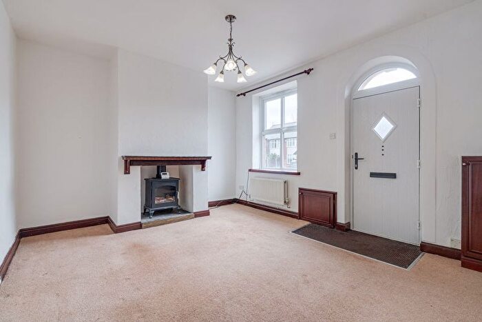 2 Bedroom Terraced House To Rent In Longsight, Harwood, Bolton, BL2
