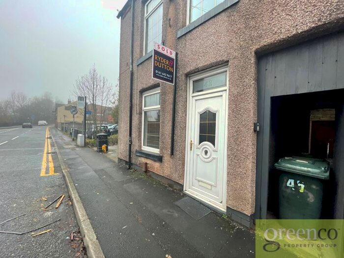 3 Bedroom End Of Terrace House To Rent In Boarshaw Road, Middleton, Manchester M24