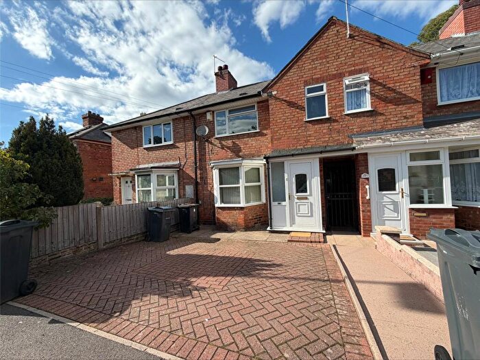 3 Bedroom Terraced House For Sale In Deakins Road, Birmingham, West Midlands, B25
