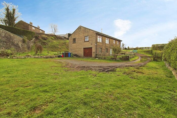 3 Bedroom Detached House For Sale In Wellhead, Winewall, Colne, Lancashire, BB8