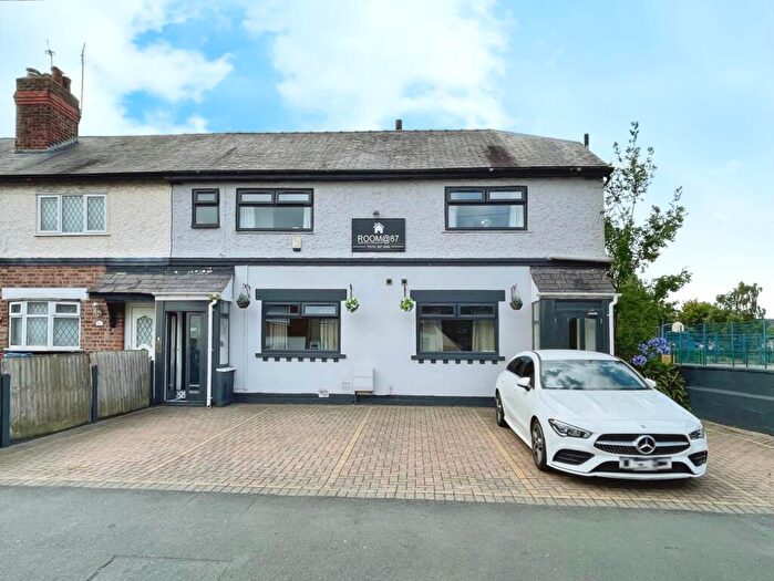 8 Bedroom House For Sale In Heathfield Road, Ellesmere Port, CH65