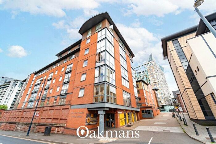 1 Bedroom Apartment For Sale In Waterfront Walk, Birmingham, West Midlands, B1