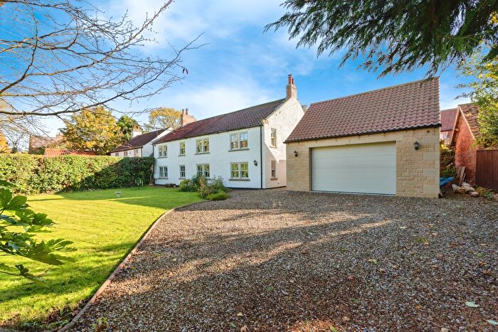 4 Bedroom Link Detached House For Sale In Enterpen, Hutton Rudby, Yarm, North Yorkshire, TS15
