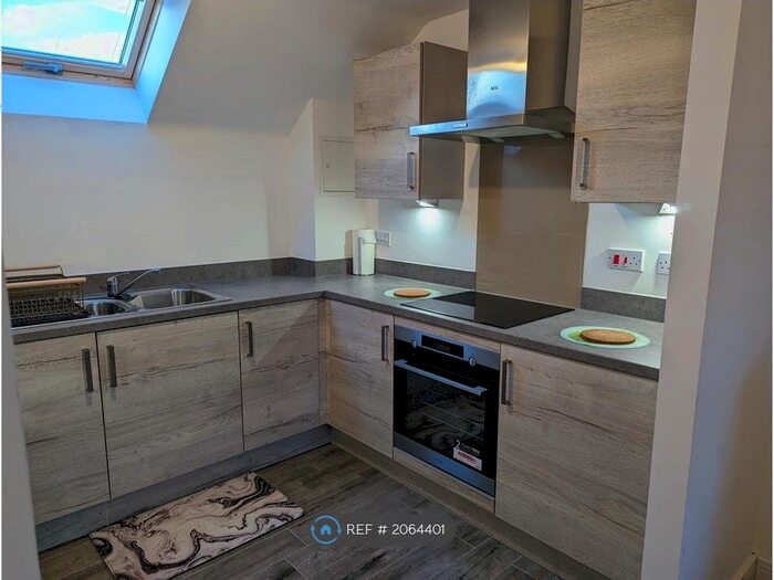 1 Bedroom Flat To Rent In All Inclusive, Stafford, ST17