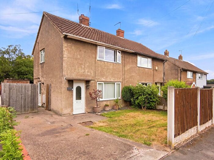 2 Bedroom Semi-Detached House For Sale In Kingston Road, Carlton-In-Lindrick, S81