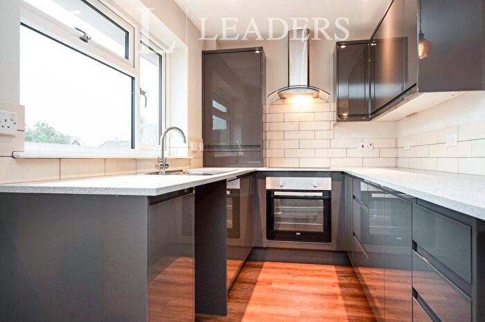 2 Bedroom Flat To Rent In Eagles, Faringdon, Oxfordshire, SN7