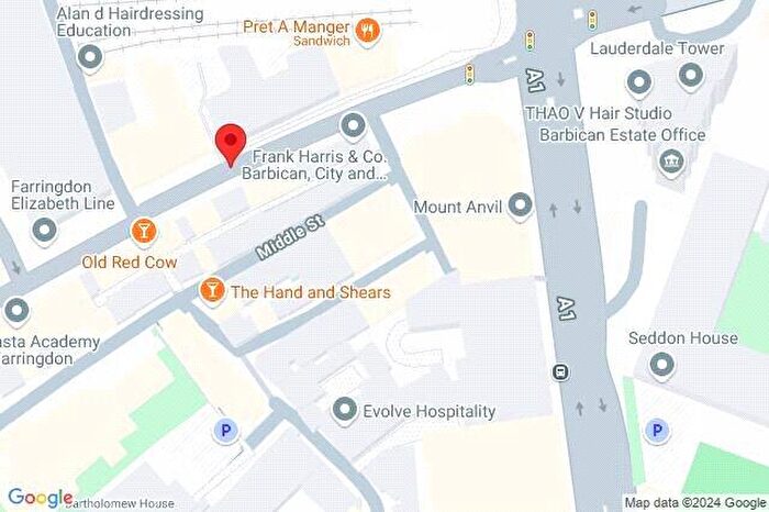 2 Bedroom Apartment To Rent In Long Lane, Farringdon, London, EC1A