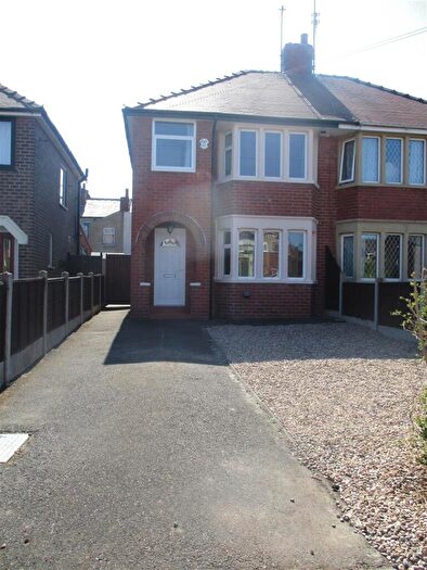 3 Bedroom Semi Detached House To Rent In Tithebarn Place, Poulton-Le-Fylde, FY6