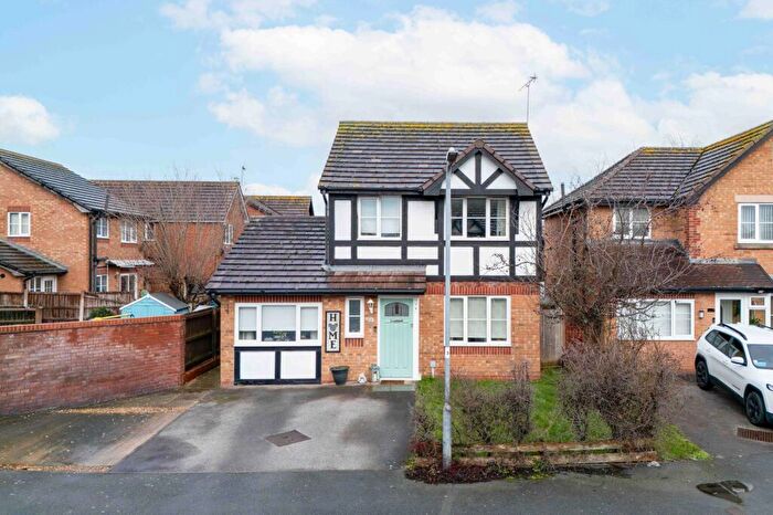 3 Bedroom Detached House For Sale In Llys Claerwen, Kinmel Bay, LL18