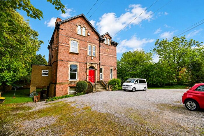 2 Bedroom Flat For Sale In Cearns Road, Prenton, Wirral, CH43