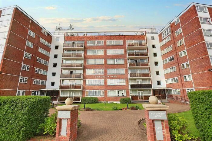 2 Bedroom Apartment To Rent In Chessington Lodge, Regents Park Road, N3