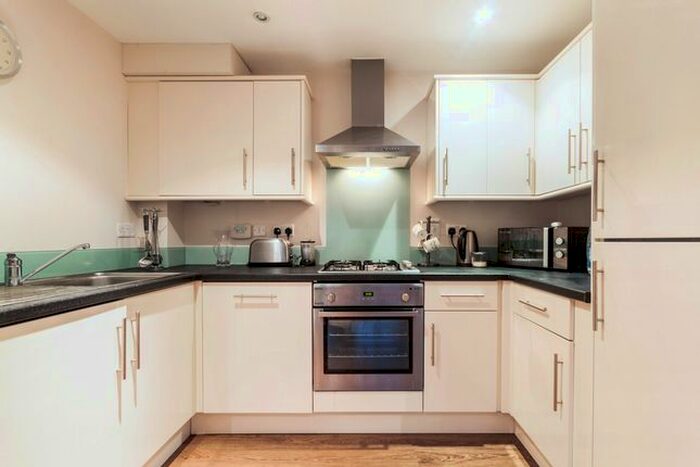 1 Bedroom Flat To Rent In Latymer House, Godwin Close, Wokingham, RG41