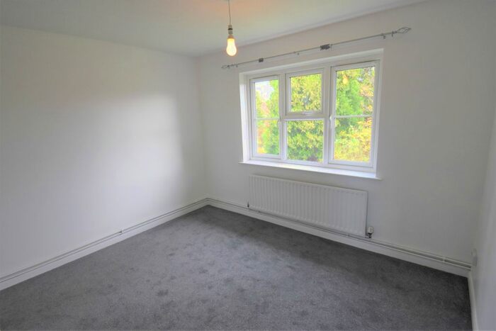 1 Bedroom Maisonette To Rent In Lincoln Close, Welwyn Garden City, AL7