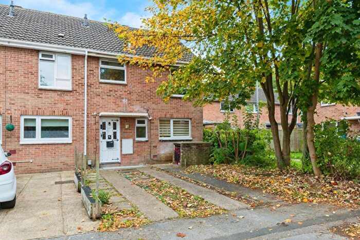 3 Bedroom End Of Terrace House For Sale In Aldbury Grove, Welwyn Garden City, AL7
