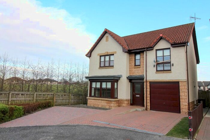 4 Bedroom Detached House To Rent In Cauldhame Street, Carron, FK2