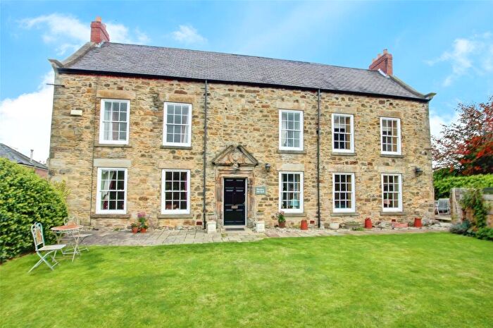 5 Bedroom Detached House For Sale In Sleetburn Lane, Langley Moor, Durham, DH7