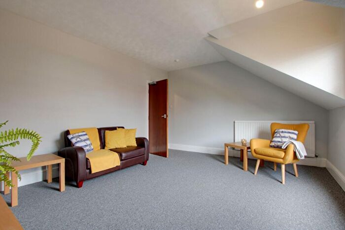 2 Bedroom Apartment To Rent In Queens Road, Leicester, LE2