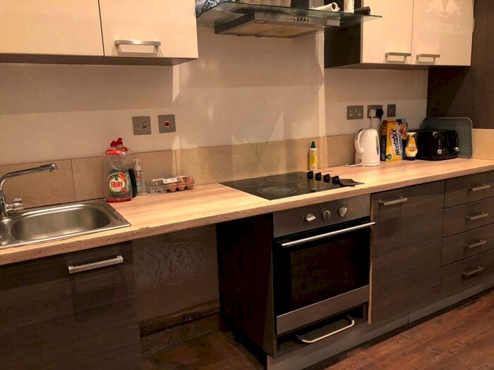 9 Bedroom Property To Rent In Uttoxetter New Road, DE22