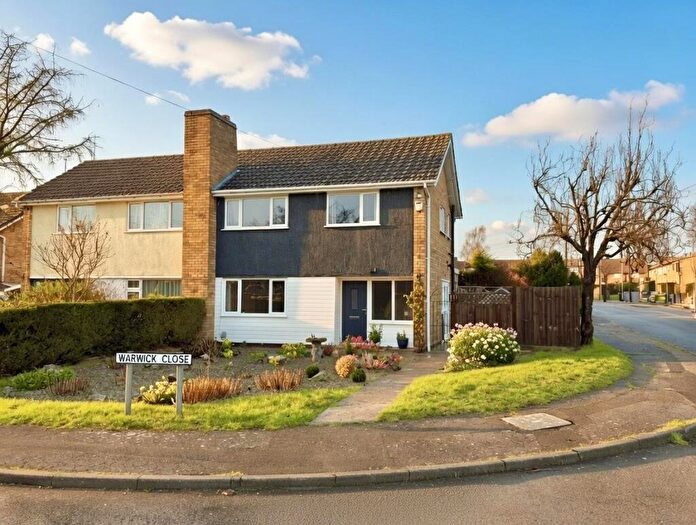 3 Bedroom Semi Detached House For Sale In Warwick Close, Duston, Northampton, NN5