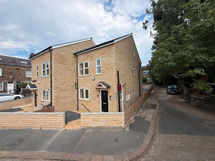 5 Bedroom Semi-Detached House For Sale In Rossefield Road, Heaton, Bradford, BD9