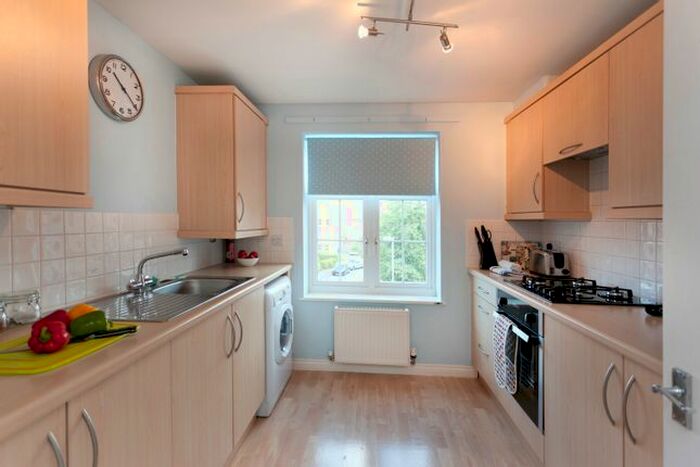 2 Bedroom Flat To Rent In Wenlock Drive, West Bridgford, NG2