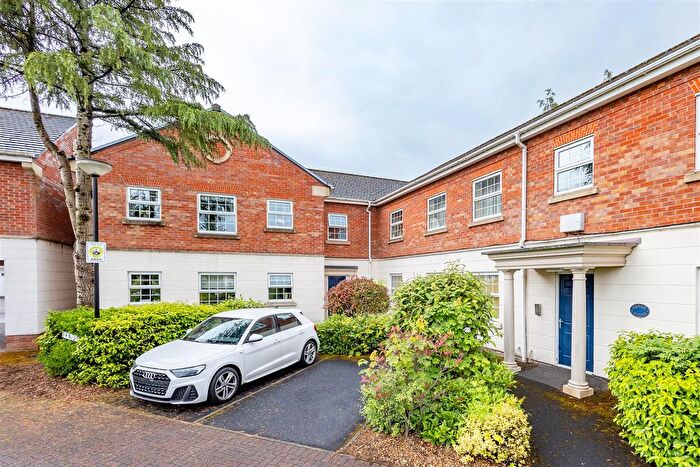 2 Bedroom Flat For Sale In Hunters Wood Court, Chorley, PR7