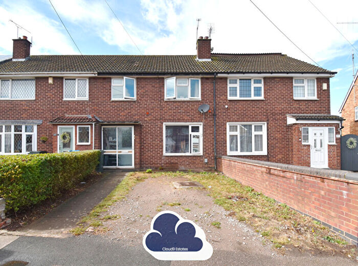3 Bedroom Terraced House For Sale In Brixham Drive, Coventry, CV2