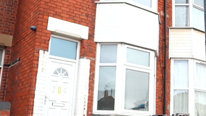 3 Bedroom Terraced House To Rent In Narborough Road, Leicester, LE3