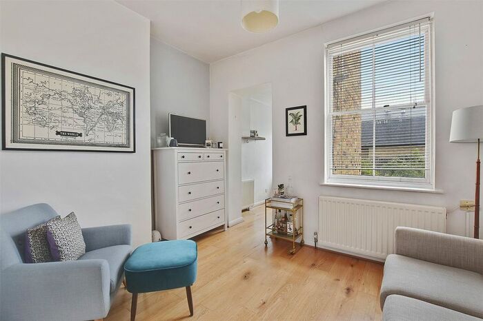 2 Bedroom Flat To Rent In Leverton Street, London, NW5