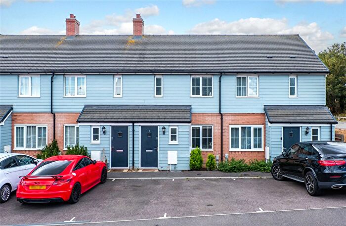 2 Bedroom Terraced House For Sale In Meadowsweet Mews, Gravesend, Kent, DA11