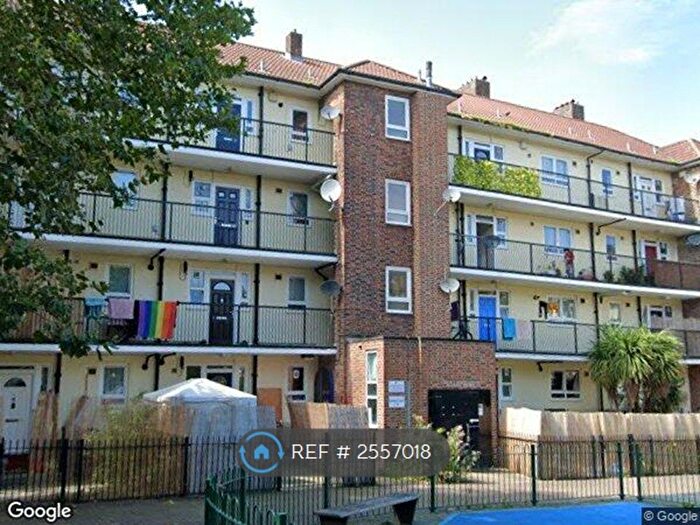 3 Bedroom Flat To Rent In Turnham Road, London, SE4