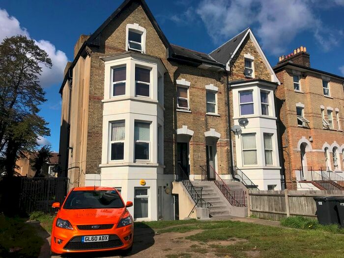 Studio To Rent In Selhurst Road, London, SE25