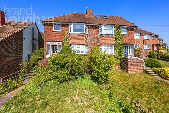 3 Bedroom House For Sale In Highbank, Brighton, BN1