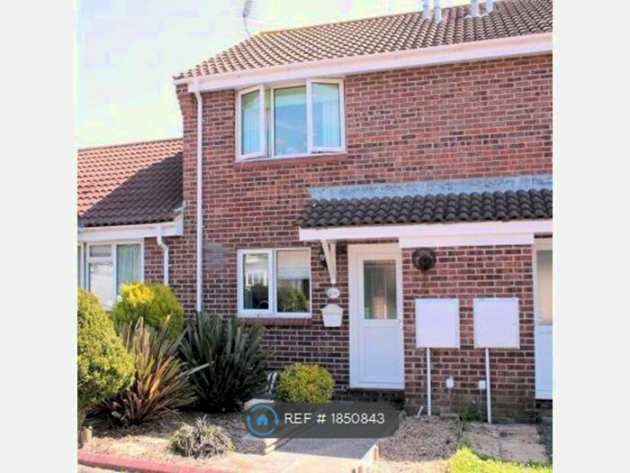2 Bedroom Terraced House To Rent In Wagtail Way, Fareham, PO16