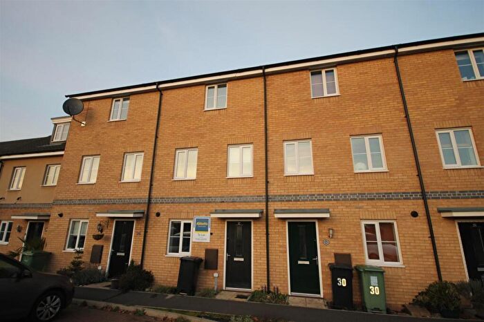4 Bedroom Terraced House For Sale In New Costessey, Norwich, NR5