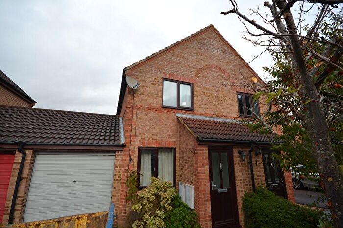 2 Bedroom Semi-Detached House To Rent In Holst Crescent, Browns Wood, Milton Keynes, Buckinghamshire, MK7