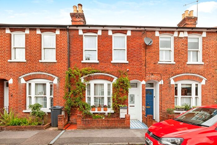 2 Bedroom Terraced House For Sale In Bell Street, Maidenhead, Berkshire, SL6