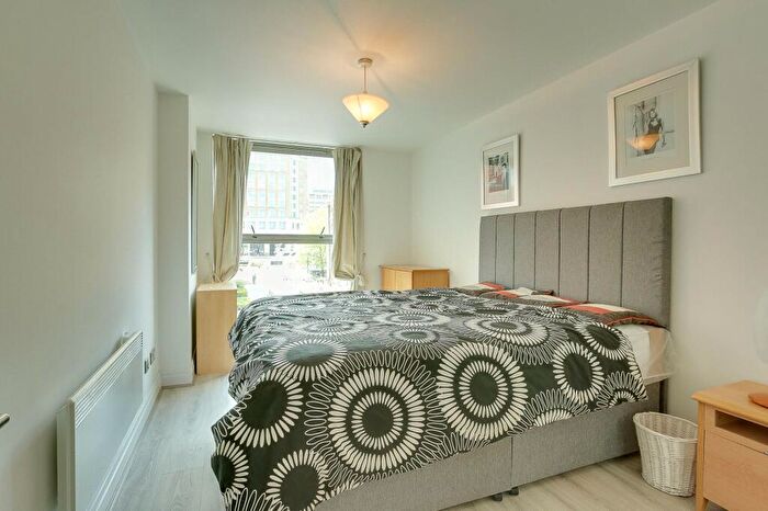 1 Bedroom Flat For Sale In Hertsmere Road, Horizon Building, E14