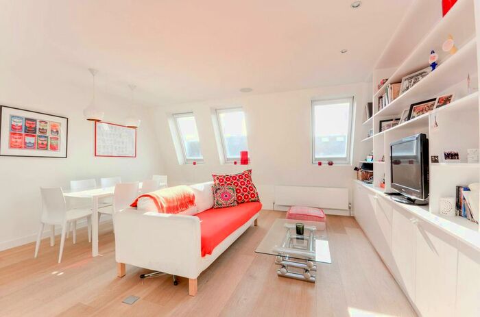 1 Bedroom Flat For Sale In Mirabel Road, Fulham, London, SW6