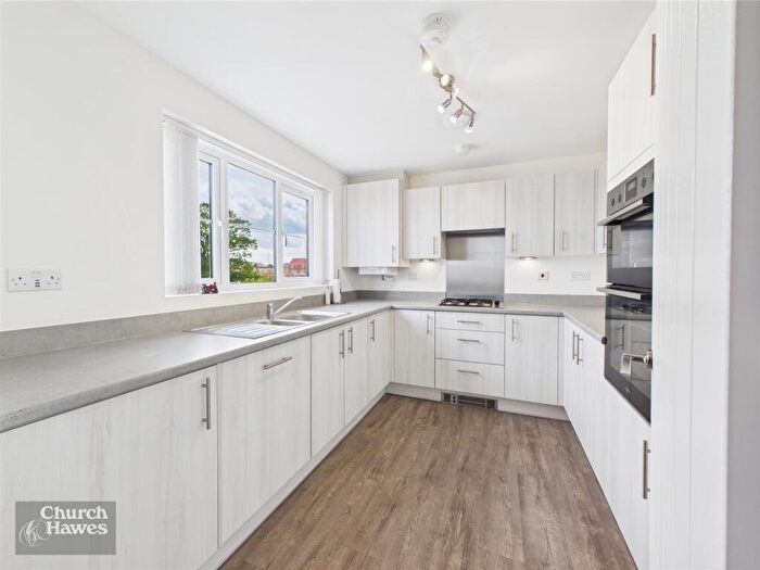 2 Bedroom Bungalow For Sale In Defiant Drive, Maldon, CM9