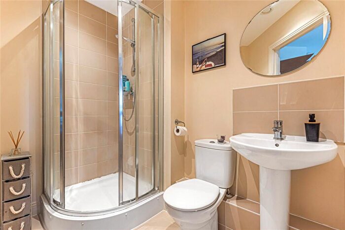 2 Bedroom Apartment For Sale In Wilmott House, Ashville Way, Wokingham, Berkshire, RG41