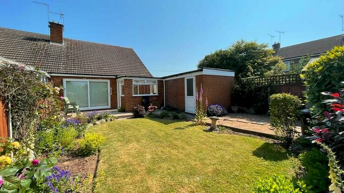 2 Bedroom Semi-Detached Bungalow For Sale In Okehampton Road, Styvechale, Coventry, CV3