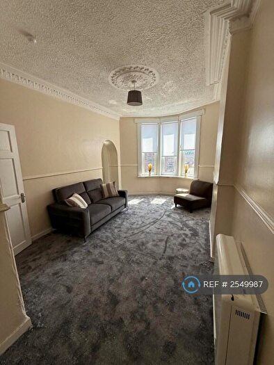 2 Bedroom Flat To Rent In Tollcross Road, Glasgow, G31