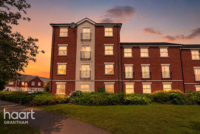 2 Bedroom Apartment For Sale In Porter Square, Grantham, NG31