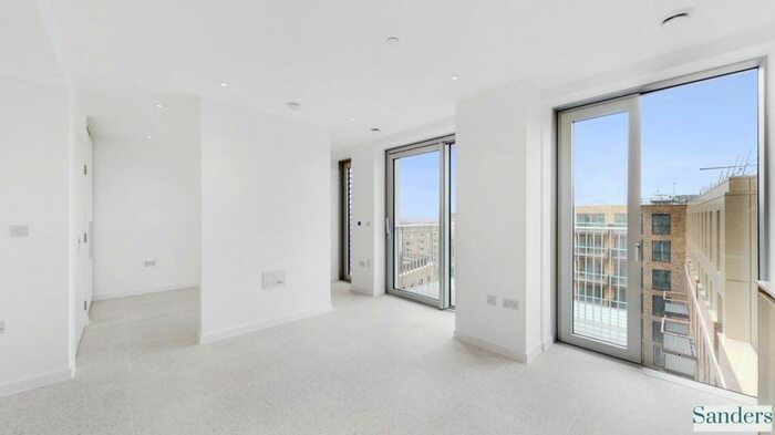 Studio To Rent In Tapestry Way, Whitechapel, London, E1