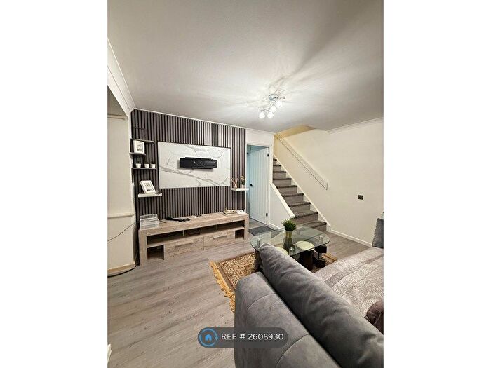 1 Bedroom Semi-Detached House To Rent In Newcombe Rise, West Drayton, UB7