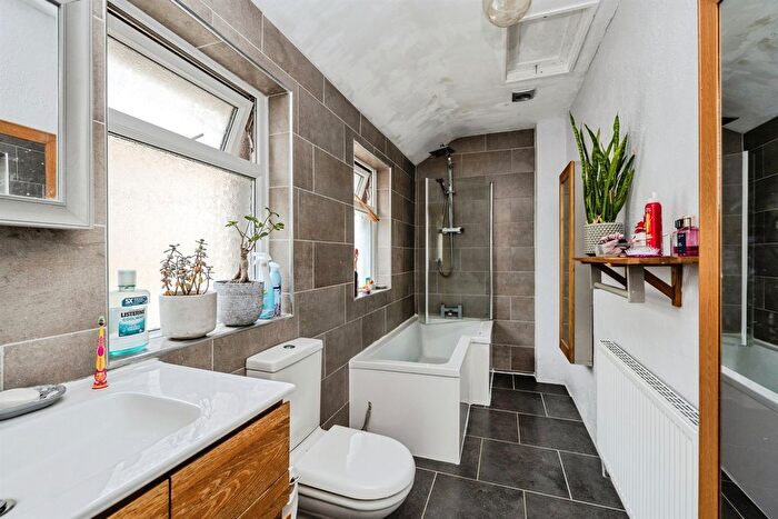 3 Bedroom Semi-detached House For Sale In Herbert Road, Neath, SA11