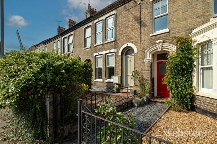 2 Bedroom Terraced House For Sale In Dereham Road, Norwich, NR2