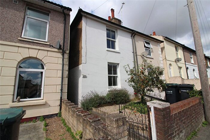 2 Bedroom Semi-Detached House To Rent In Dover Road, Northfleet, Gravesend, Kent, DA11